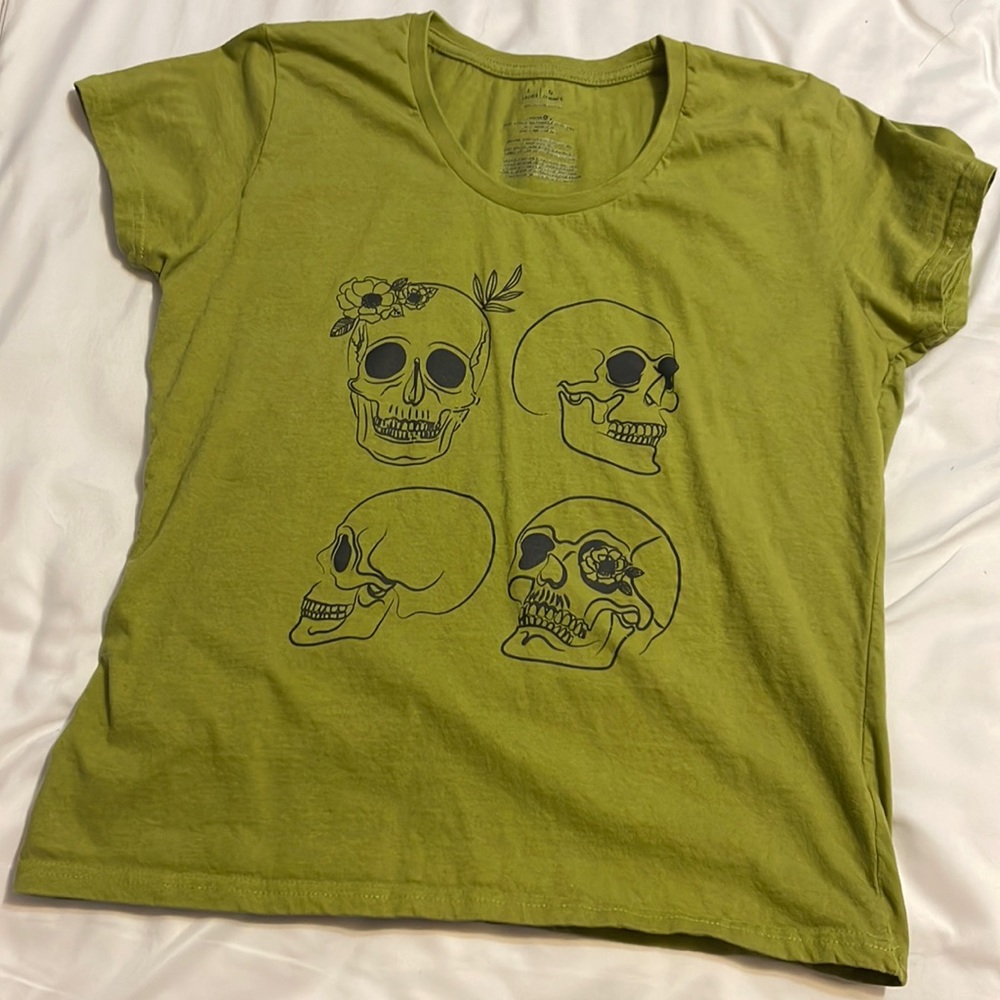 Forest Green Skull Tee L